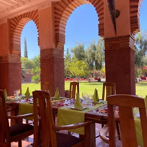بيت ضيافة Les Jardins De Marrakech, Ouled Moumen